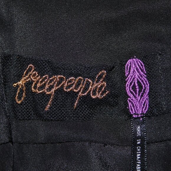 Free People Dress Sz 4 Black Beaded V Neck Lined Cotton Polyester Dress - Picture 10 of 15